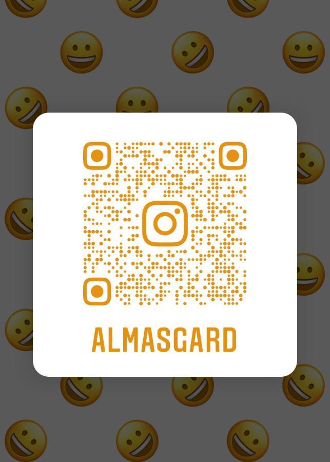 Almas Gard Hotel อุลลาเรียด ภายนอก รูปภาพ